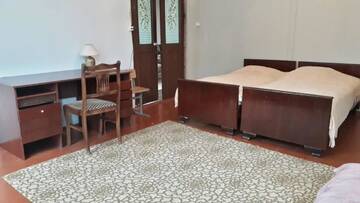 Фото номера Семейный номер с общей ванной комнатой Гостевой дом Guest House Giorgi г. Цихисдзири 8
